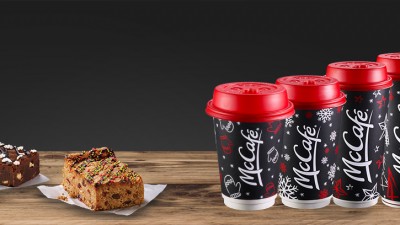 맥도널드는 2017년 11월 13일부터 12월 10일까지 모든 크기의 커피를 $1 + 세금에 판매