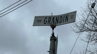 그랜딘 도로 이름 변경으로 위니펙시에서 10만 달러 이상의 배상금이 발생할 수 있어