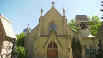 구원을 위한 기도: 위니펙 도심에 있는 140년 된 교회가 붕괴 직전