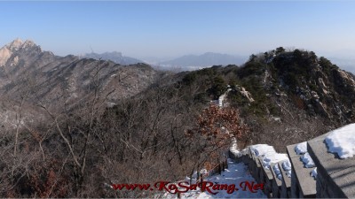 북한산 종주 산행 - 서울시에 있는 세계적인 국립공원