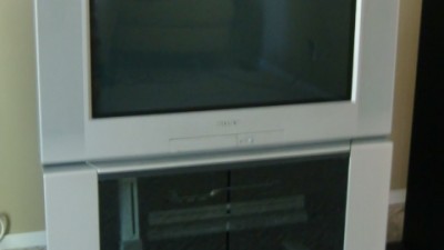 Sony Trinitron 32 inch TV Sale