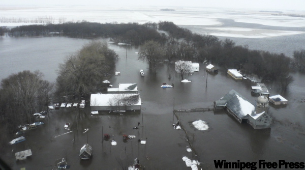 407857158_4c42970a_APTOPIX_Midwest_Flooding.jpg