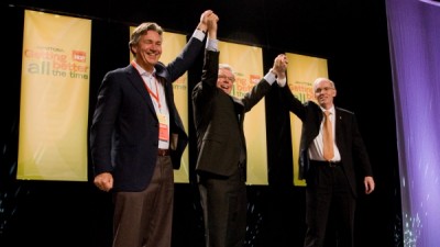 NDP 지도자 선거에서 Selinger 이 승리 - 새로운 매니토바 주수상 탄생